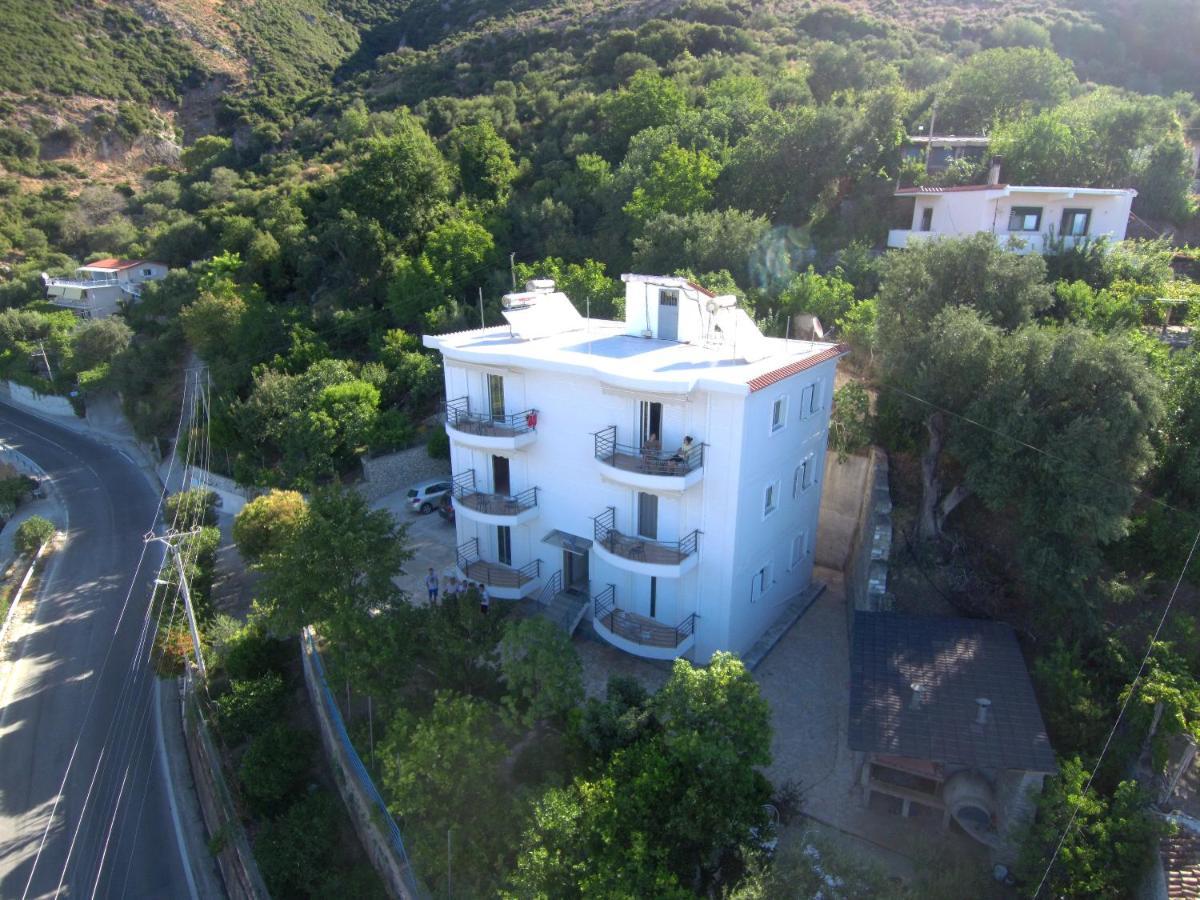 Apartments Vila Emiliano Borsh Eksteriør billede